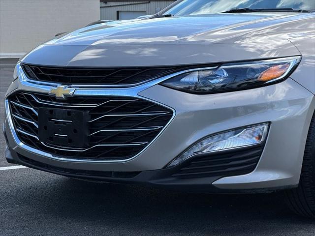 2022 Chevrolet Malibu FWD LT