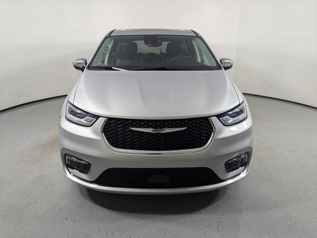 2023 Chrysler Pacifica Hybrid Limited