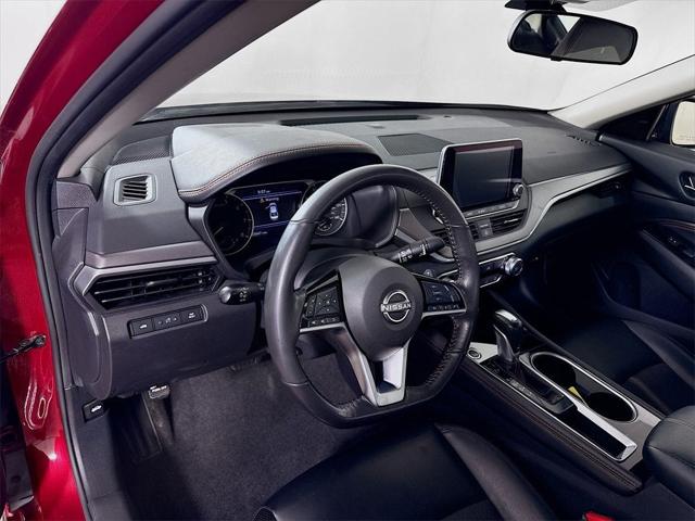 2023 Nissan Altima SR FWD