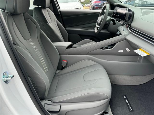 2025 Hyundai Elantra SEL Convenience