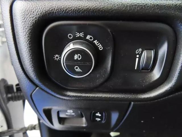2020 Ram 1500 Big Horn Quad Cab 4x4 64 Box