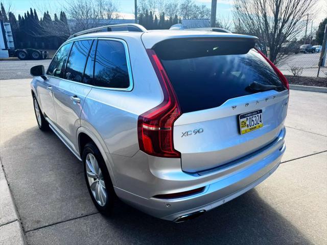 2016 Volvo XC90 T6 Momentum