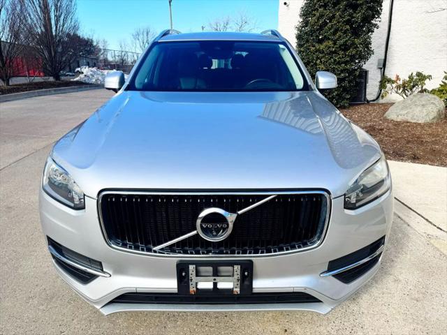 2016 Volvo XC90 T6 Momentum