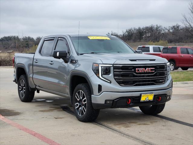 2023 GMC Sierra 1500 4WD Crew Cab Short Box AT4