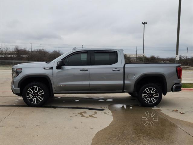 2023 GMC Sierra 1500 4WD Crew Cab Short Box AT4