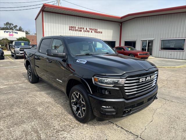 2025 RAM 1500 Laramie Crew Cab 4x4 57 Box