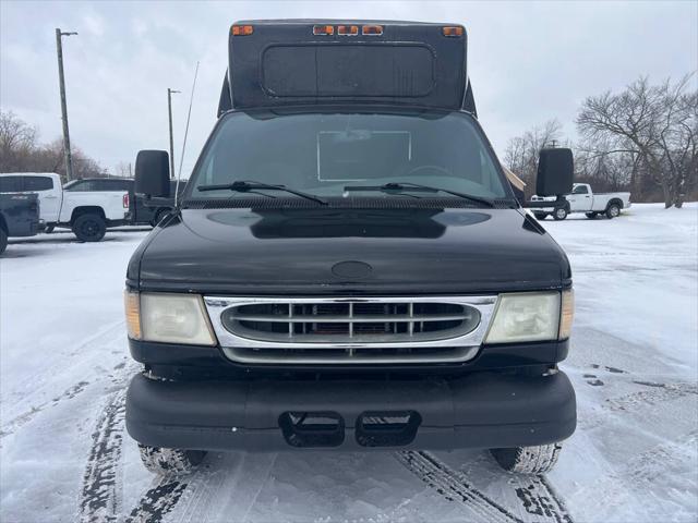 1999 Ford E-350 RV Cutaway Standard