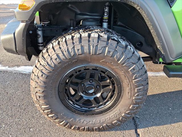 2025 Jeep Wrangler 4-Door Summit 4x4