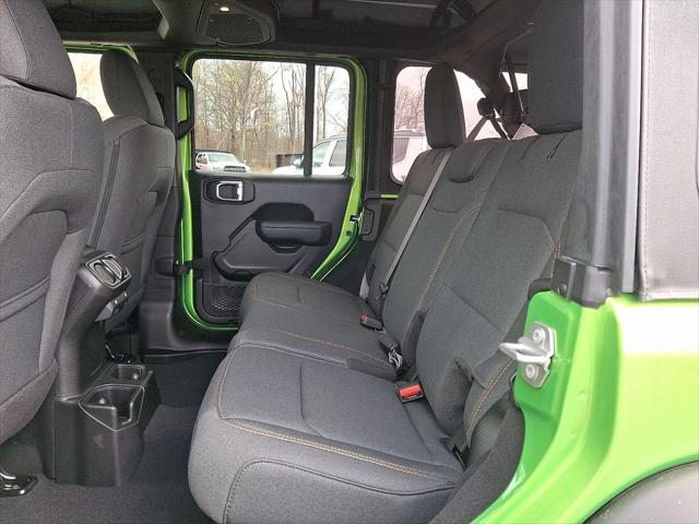 2025 Jeep Wrangler 4-Door Summit 4x4