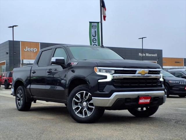 2022 Chevrolet Silverado 1500 4WD Crew Cab Standard Bed LT
