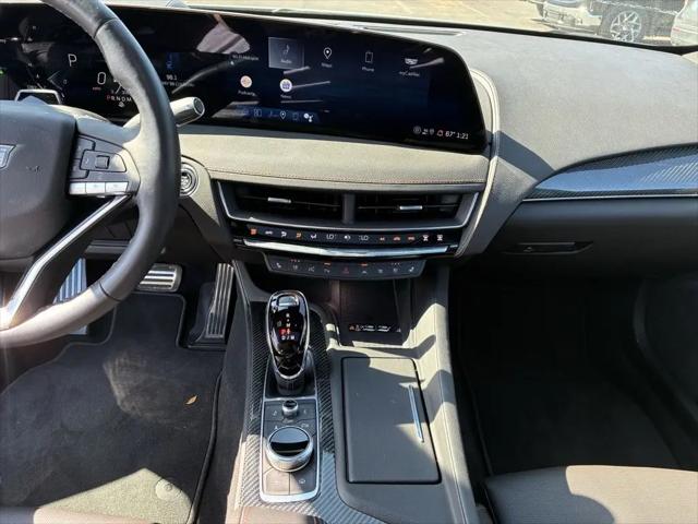 2025 Cadillac CT5 Sport