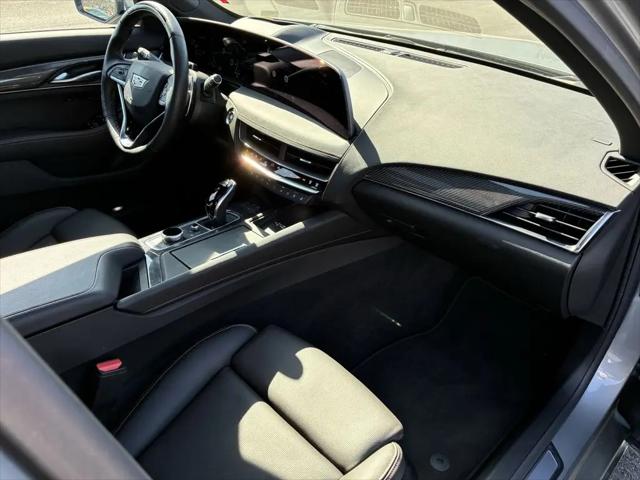 2025 Cadillac CT5 Sport
