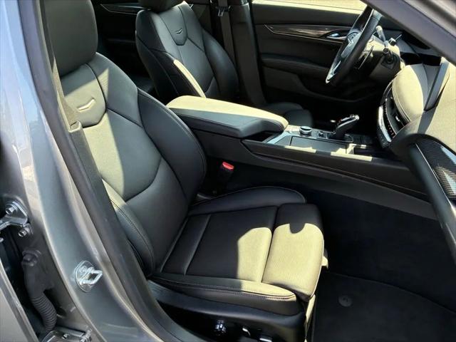 2025 Cadillac CT5 Sport