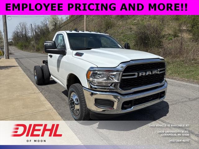 2024 RAM Ram 3500 Chassis Cab RAM 3500 TRADESMAN CHASSIS REGULAR CAB 4X4 60 CA