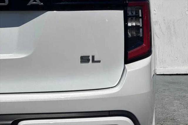 2025 Nissan Armada SL 4WD