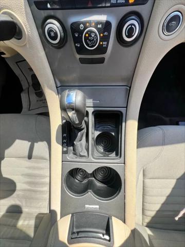 2017 Ford Taurus SE