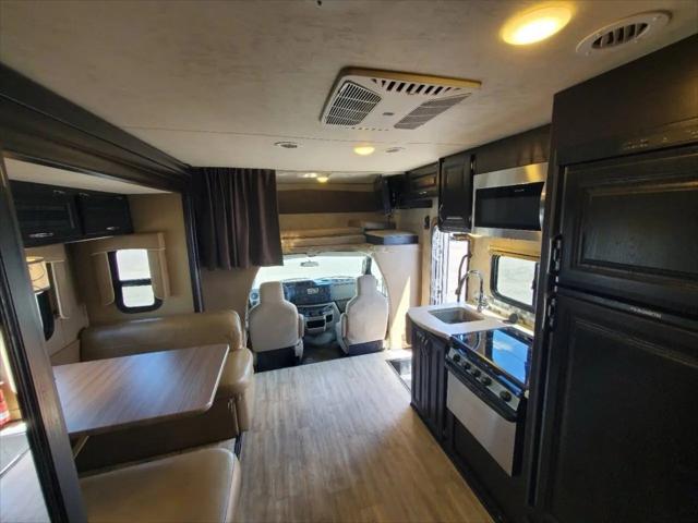 2018 Ford E-450 Cutaway E-450