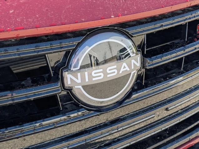 2025 Nissan Versa 1.6 SR