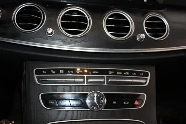 2018 Mercedes-Benz E-CLASS E 300 E 300