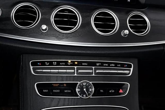 2018 Mercedes-Benz E-CLASS E 300 E 300