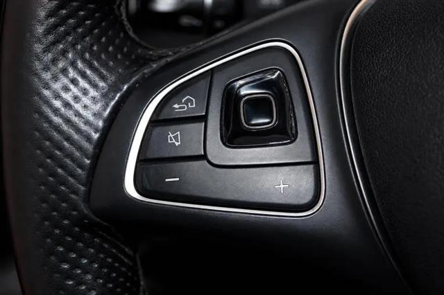 2018 Mercedes-Benz E-CLASS E 300 E 300