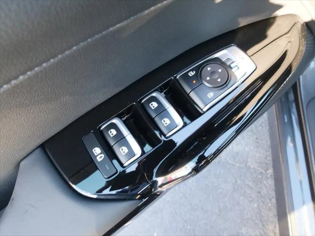 2025 Kia K5 EX
