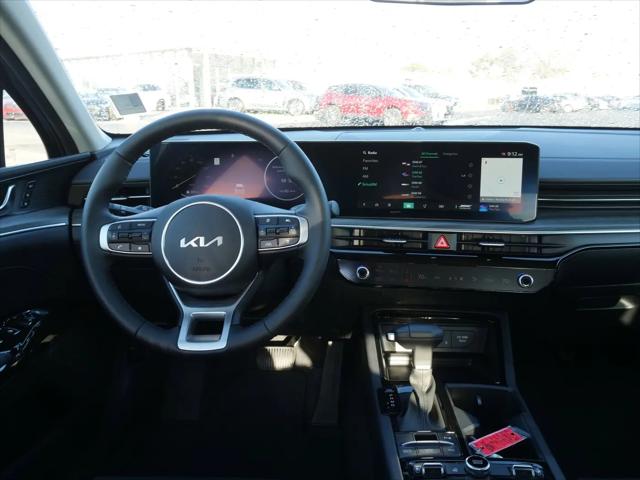 2025 Kia K5 EX
