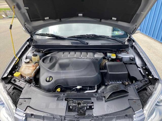 2013 Chrysler 200 Limited