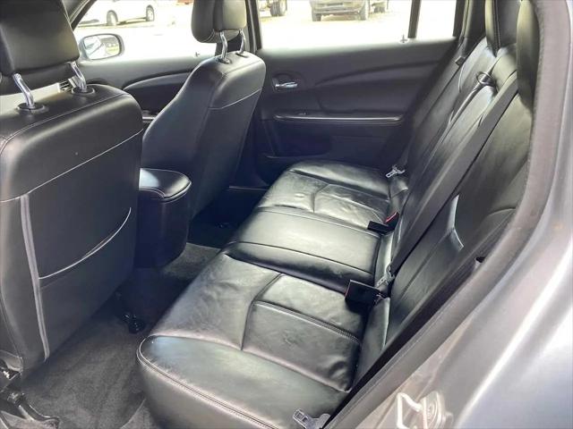 2013 Chrysler 200 Limited