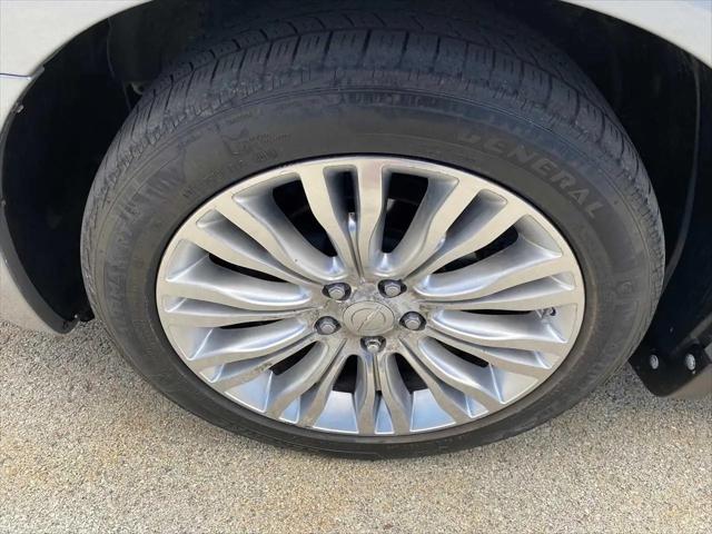 2013 Chrysler 200 Limited