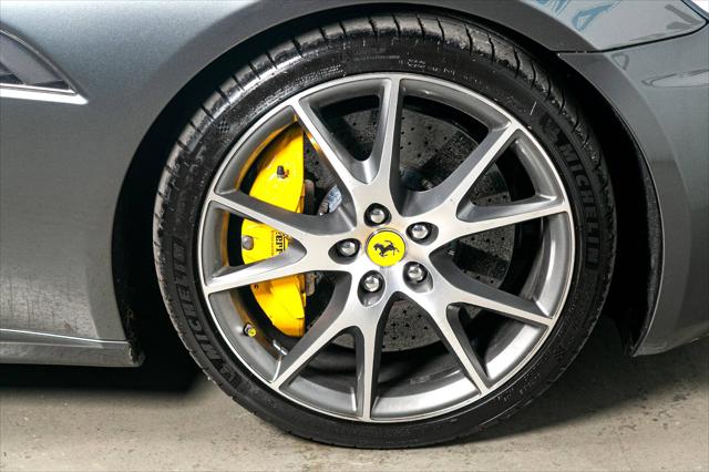 2011 Ferrari California Standard