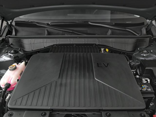 Kona electric Preferred with Ultimate Package Two-Tone