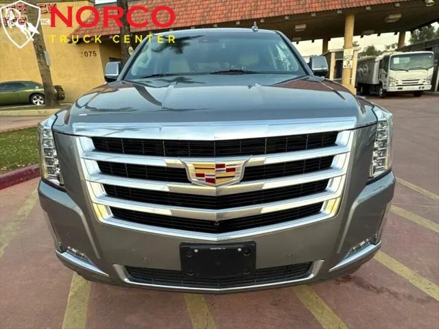 2019 Cadillac Escalade ESV Luxury