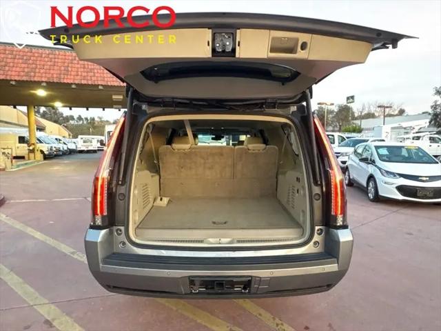 2019 Cadillac Escalade ESV Luxury