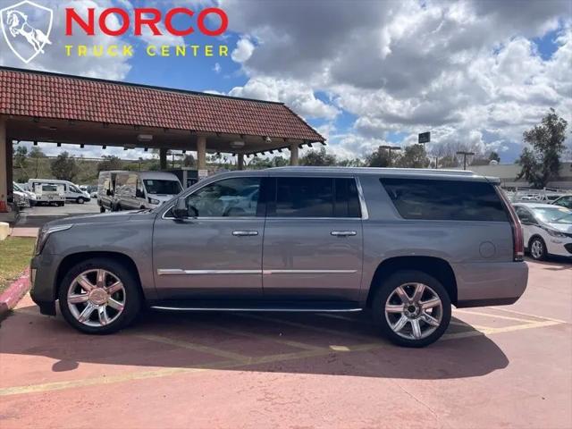 2019 Cadillac Escalade ESV Luxury
