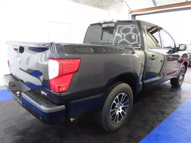 2023 Nissan Titan Crew Cab SV 4x2