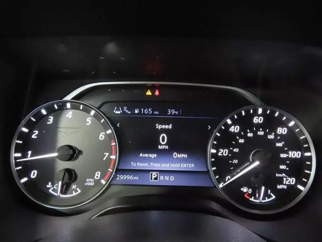 2023 Nissan Titan Crew Cab SV 4x2