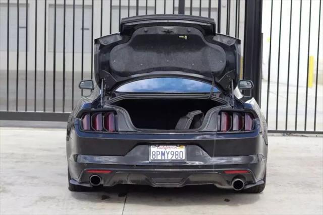 2015 Ford Mustang V6