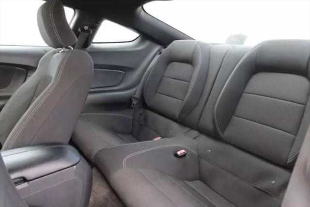 2015 Ford Mustang V6