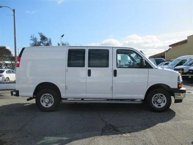 2022 Chevrolet Express Cargo Van RWD 2500 Regular Wheelbase WT