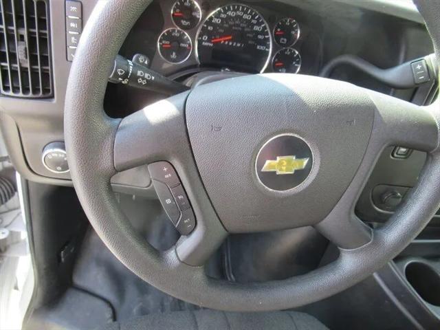 2022 Chevrolet Express Cargo Van RWD 2500 Regular Wheelbase WT