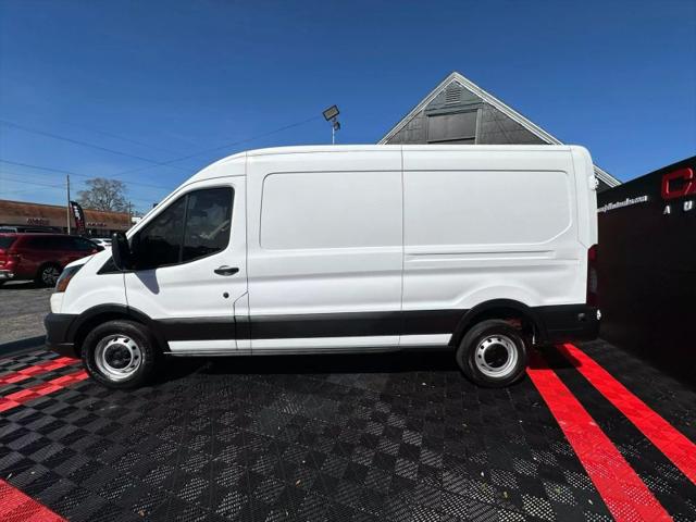 2020 Ford Transit Cargo Van Medium Roof w/LWB Van
