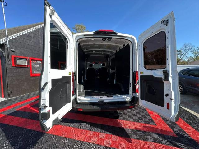 2020 Ford Transit Cargo Van Medium Roof w/LWB Van