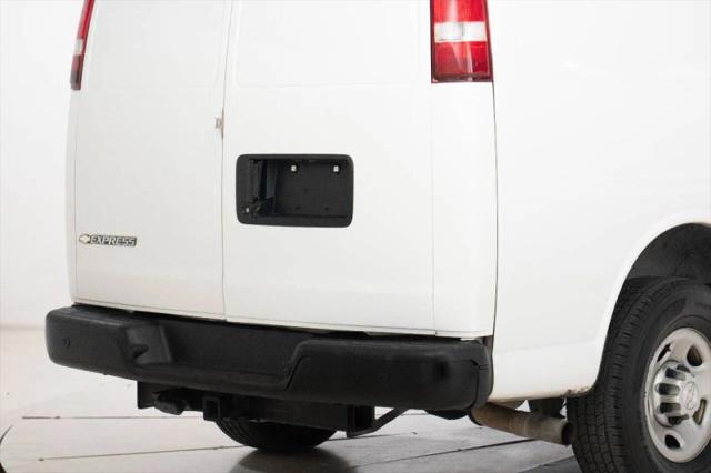 2017 Chevrolet Express Work Van