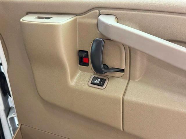 2017 Chevrolet Express Work Van