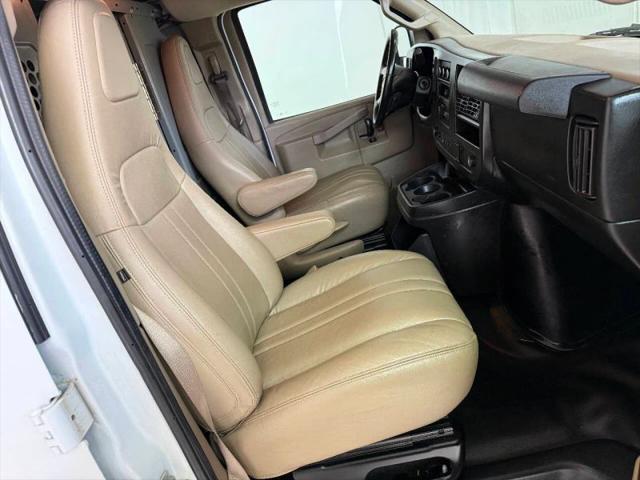 2017 Chevrolet Express Work Van