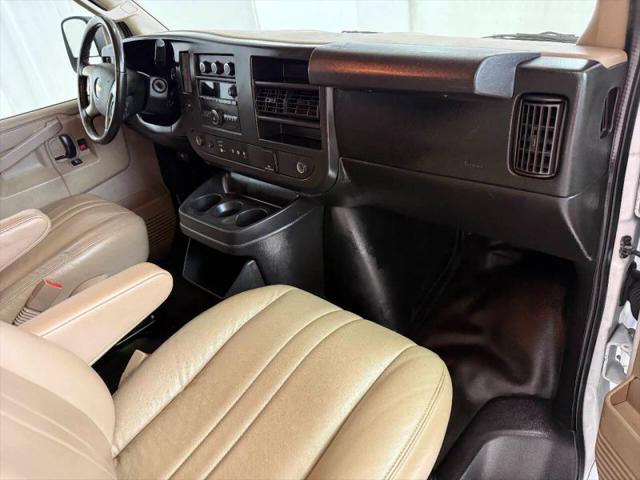 2017 Chevrolet Express Work Van
