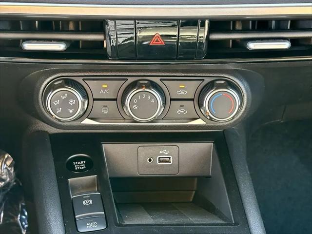 2025 Nissan Kicks SV Intelligent AWD