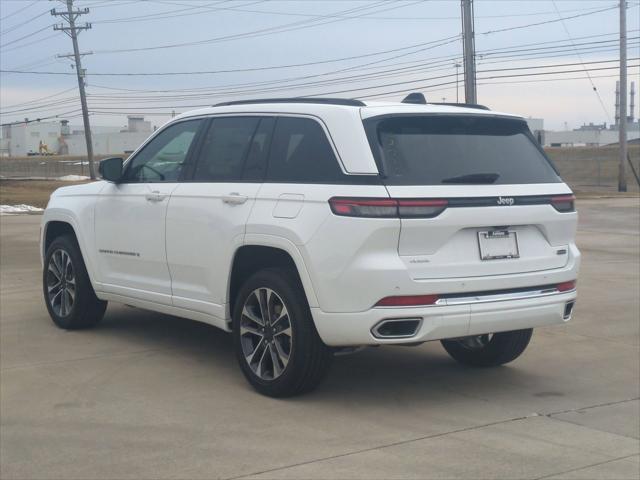 2025 Jeep Grand Cherokee GRAND CHEROKEE OVERLAND 4X4