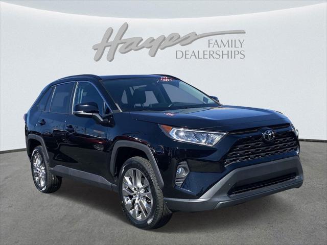 2020 Toyota RAV4 XLE Premium